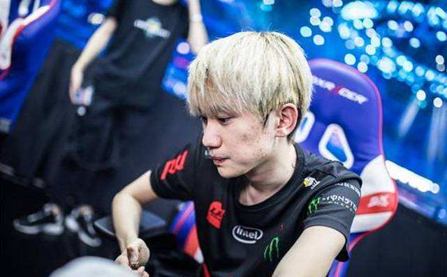 若协防迟疑 若协防迟疑